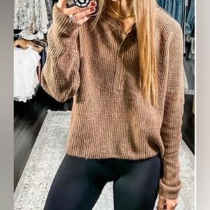 American Eagle Cropped Waffle Henley